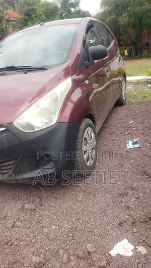 Hyundai Eon 2014 Brown