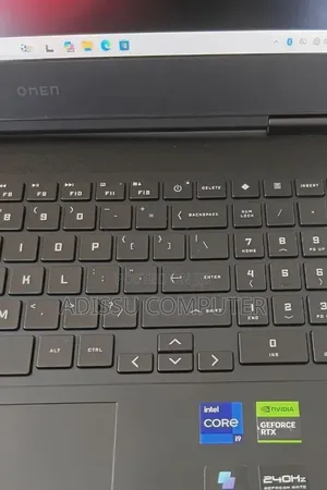 New Laptop HP Omen 16 16GB Intel Core i9 SSD 1T