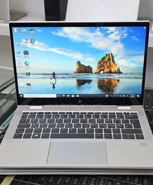 New Laptop HP EliteBook 830 G8 16GB Intel Core i5 SSD 512GB