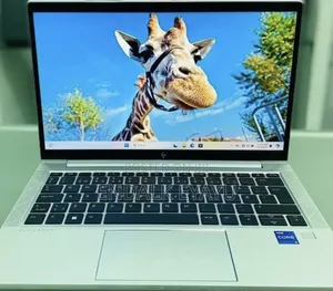 New Laptop HP EliteBook 830 G8 16GB Intel Core i5 SSD 512GB