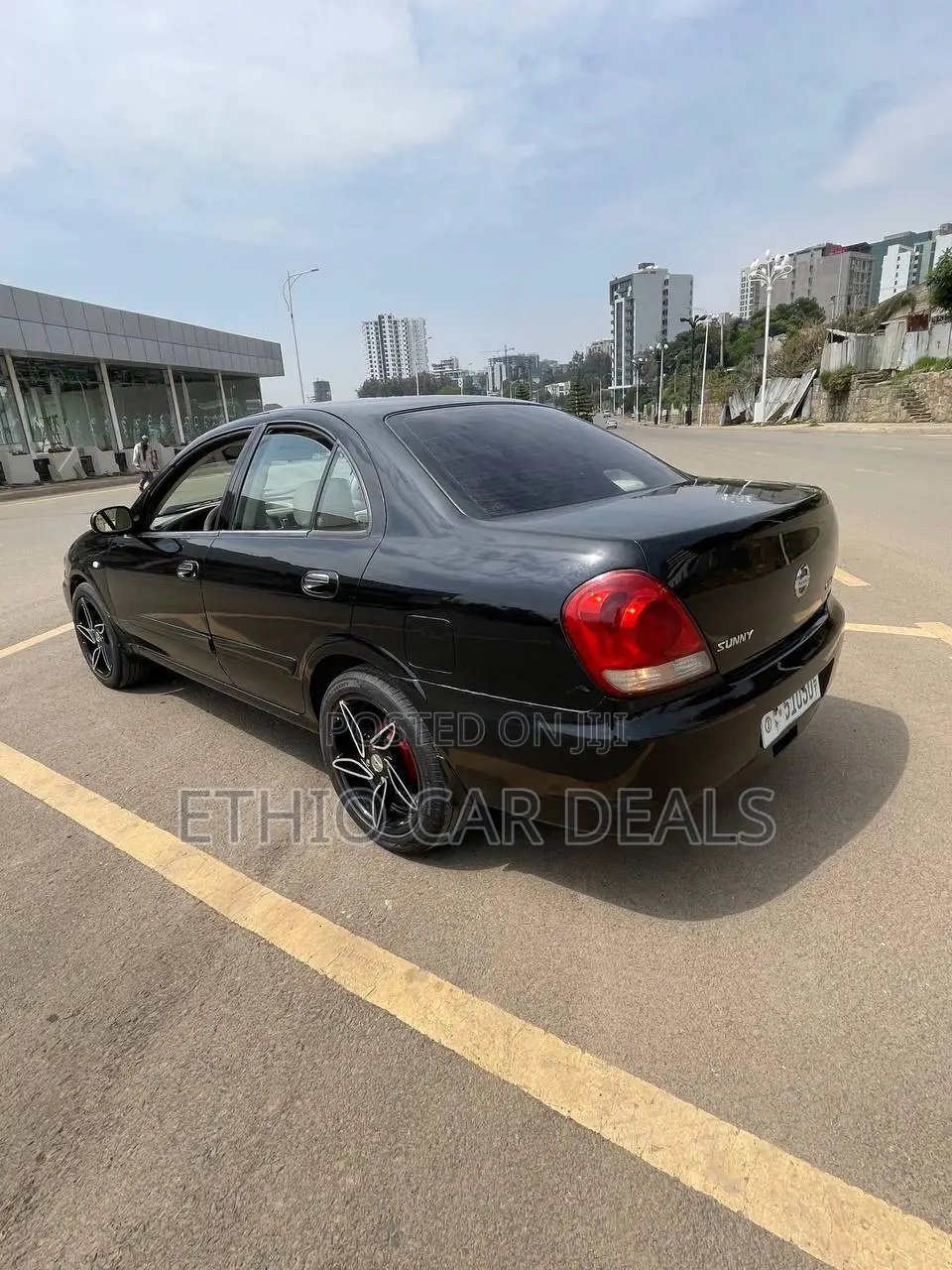 Nissan Sunny 2010 Black