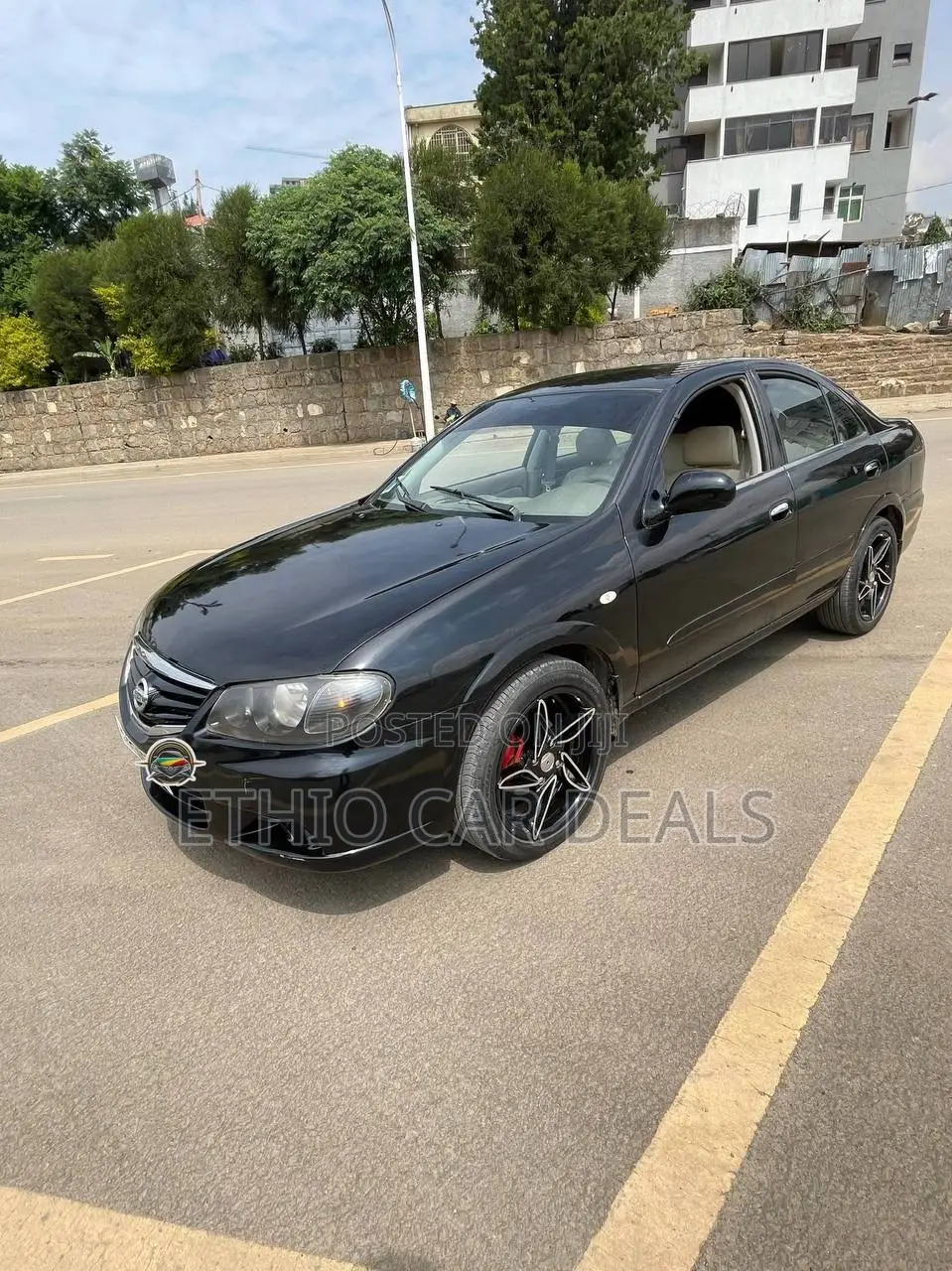 Nissan Sunny 2010 Black