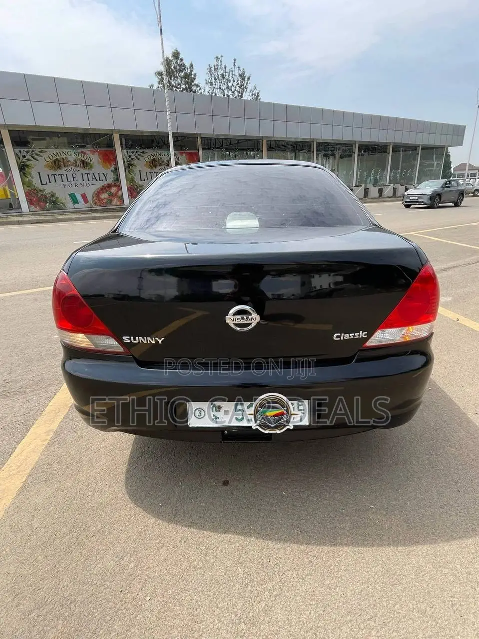 Nissan Sunny 2010 Black