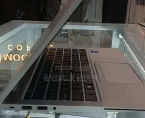New Laptop HP EliteBook 840 G8 16GB Intel Core i5 SSD 512GB