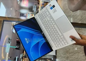 New Laptop HP Pavilion 15 16GB Intel Core i5 SSD 1T