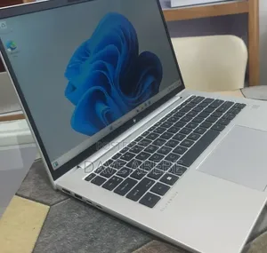 New Laptop HP EliteBook 840 G9 16GB Intel Core i7 SSD 512GB