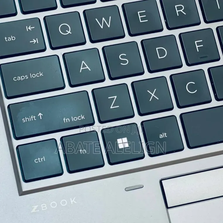 New Laptop HP ZBook Studio 16GB Intel Core i7 SSD 512GB