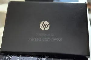 New Laptop HP Pavilion 15 8GB Intel Core i7 SSD 256GB