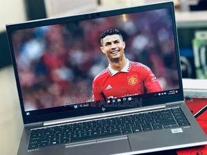New Laptop HP ZBook Studio 16GB Intel Core i7 SSD 512GB