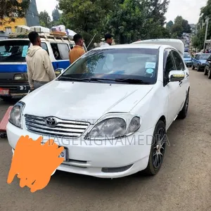 Toyota Corolla 2002 Silver