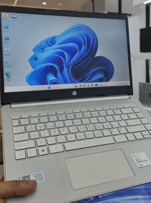 New Laptop HP Stream Notebook 16GB Intel Core i5 SSD 512GB