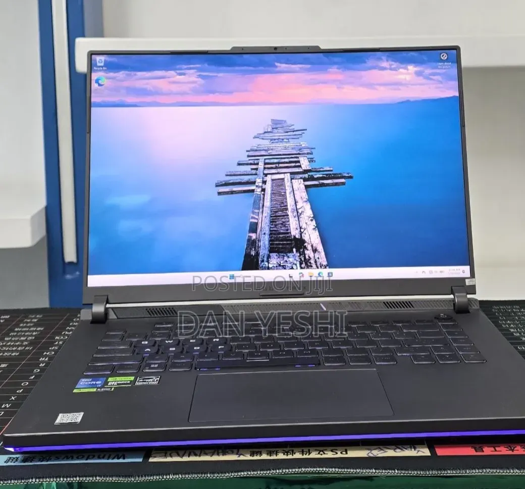 New Laptop Asus 16GB Intel Core i7 SSD 1T
