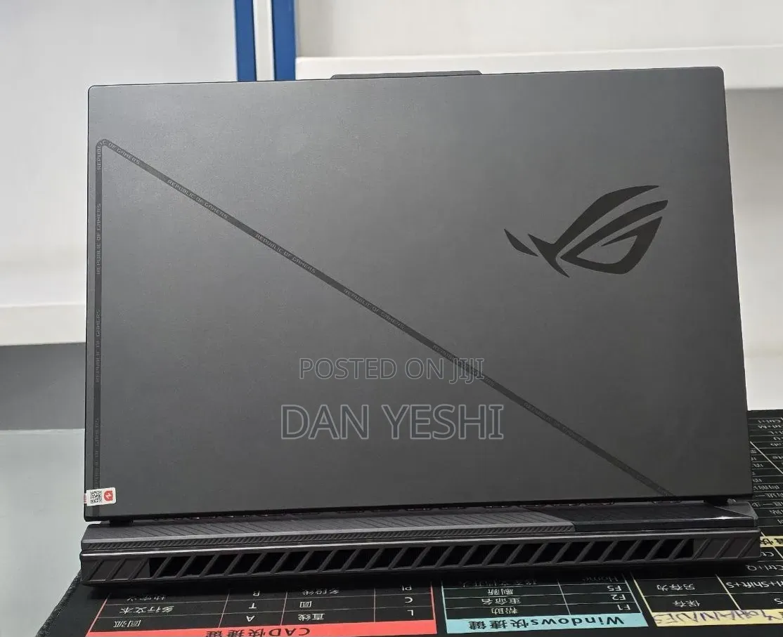 New Laptop Asus 16GB Intel Core i7 SSD 1T