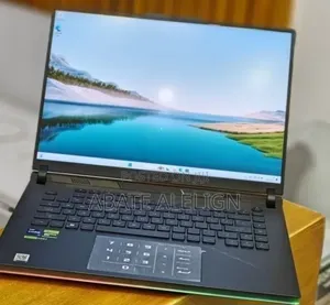 New Laptop Asus ROG Strix G15 16GB Intel Core i9 SSD 1T