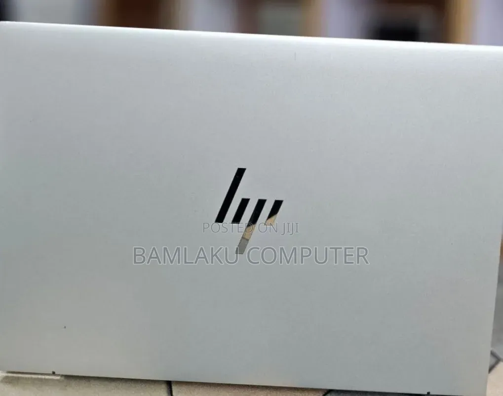 New Laptop HP EliteBook 830 G9 16GB Intel Core i5 SSD 512GB