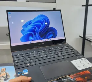 New Laptop Asus ZenBook Flip 14 UX461UA 16GB Intel Core i7 SSD 512GB