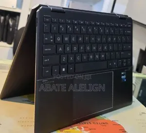 New Laptop HP Spectre 16GB Intel Core i7 SSD 1T