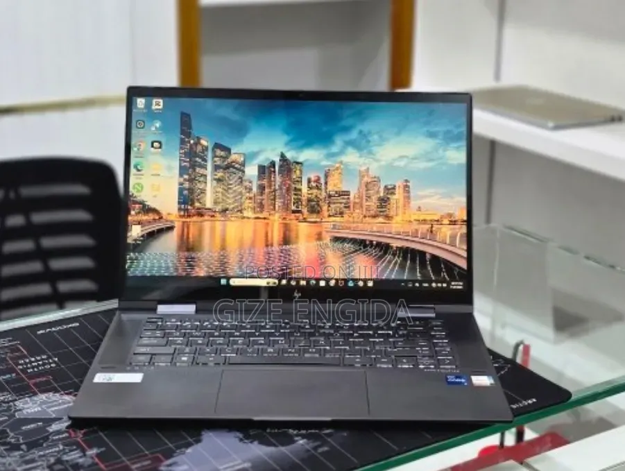 New Laptop HP Envy X2 16GB Intel Core i7 SSD 512GB