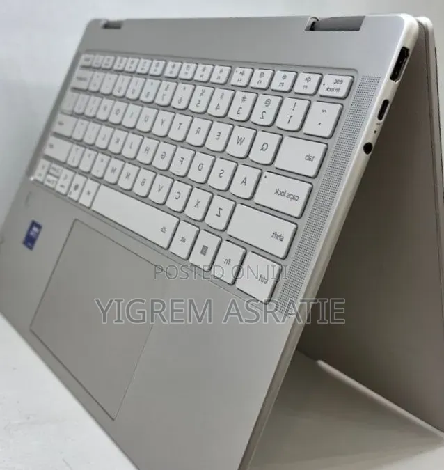 New Laptop Lenovo Yoga 11e 32GB Intel Core Ultra 7 SSD 1T