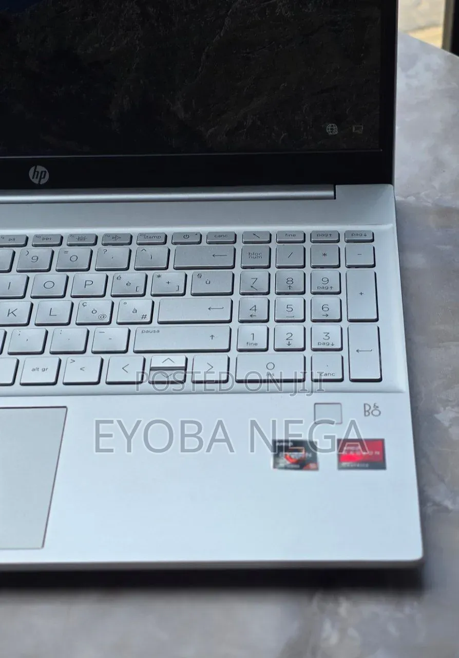 New Laptop HP Pavilion 15 16GB AMD Ryzen 5 SSD 512GB