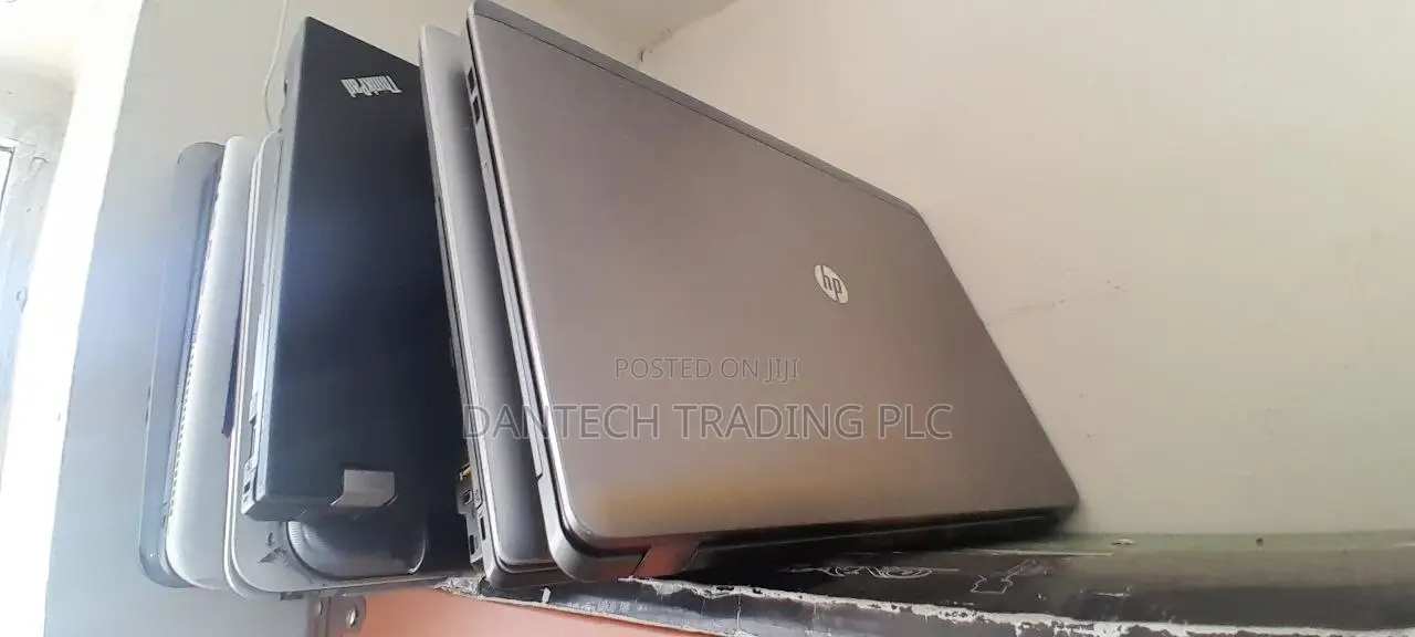 Laptop HP 4GB Intel Core i5 HDD+SSD 256GB