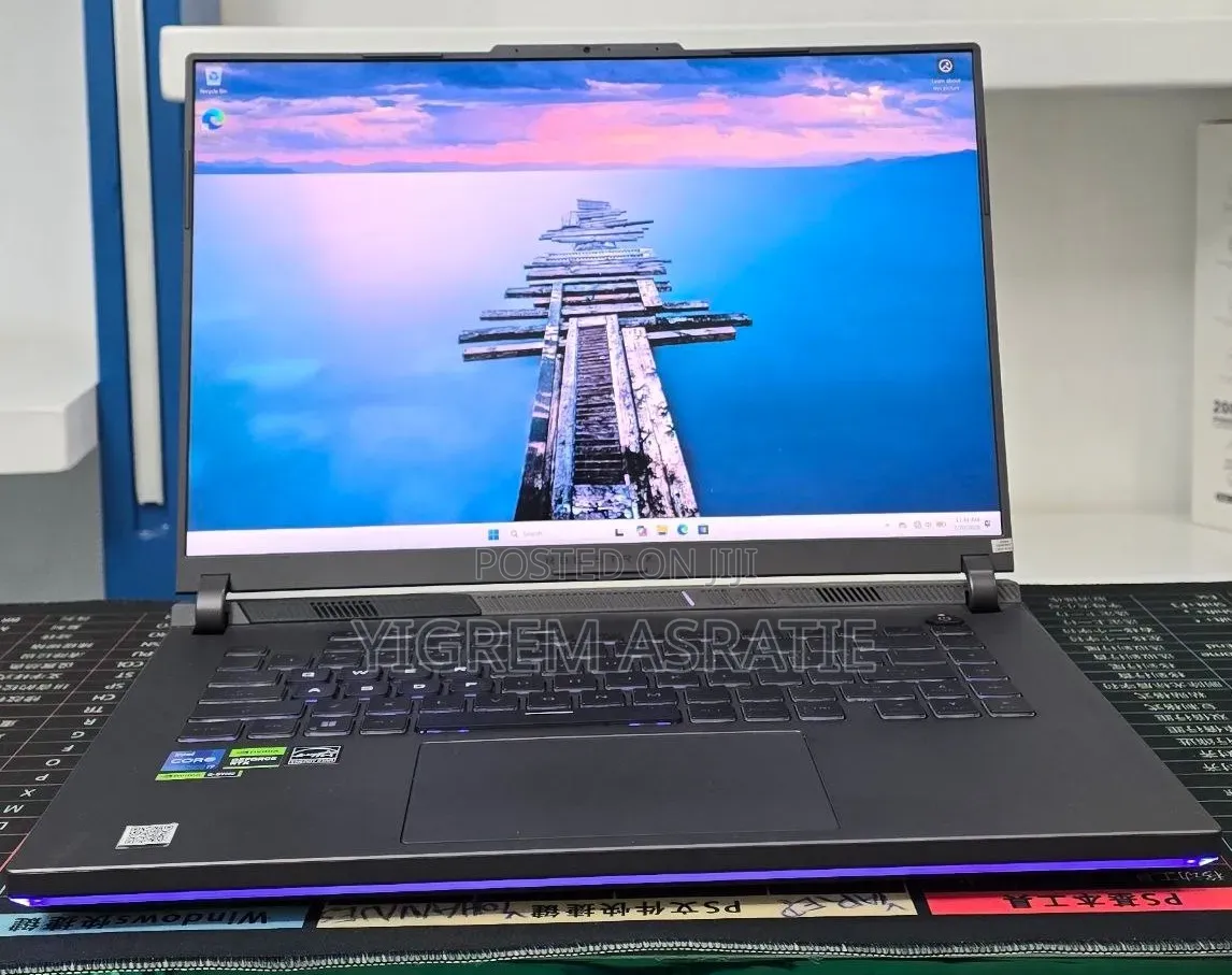 New Laptop Asus ROG Strix G16 G614 16GB Intel Core i7 SSD 1T