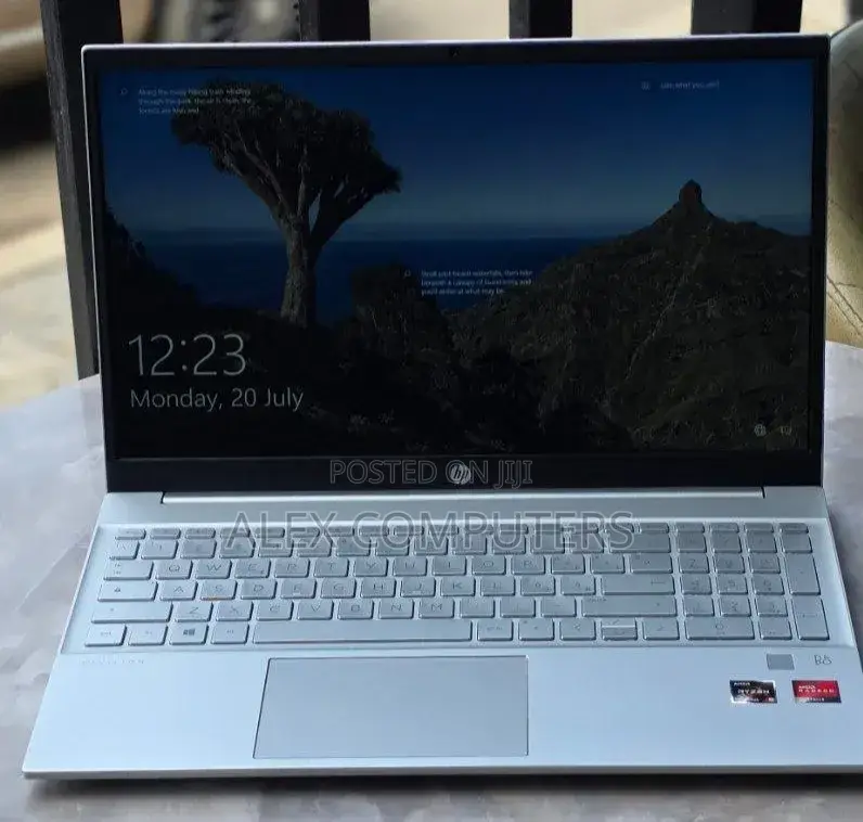 New Laptop HP Pavilion 15 16GB AMD Ryzen 5 SSD 512GB