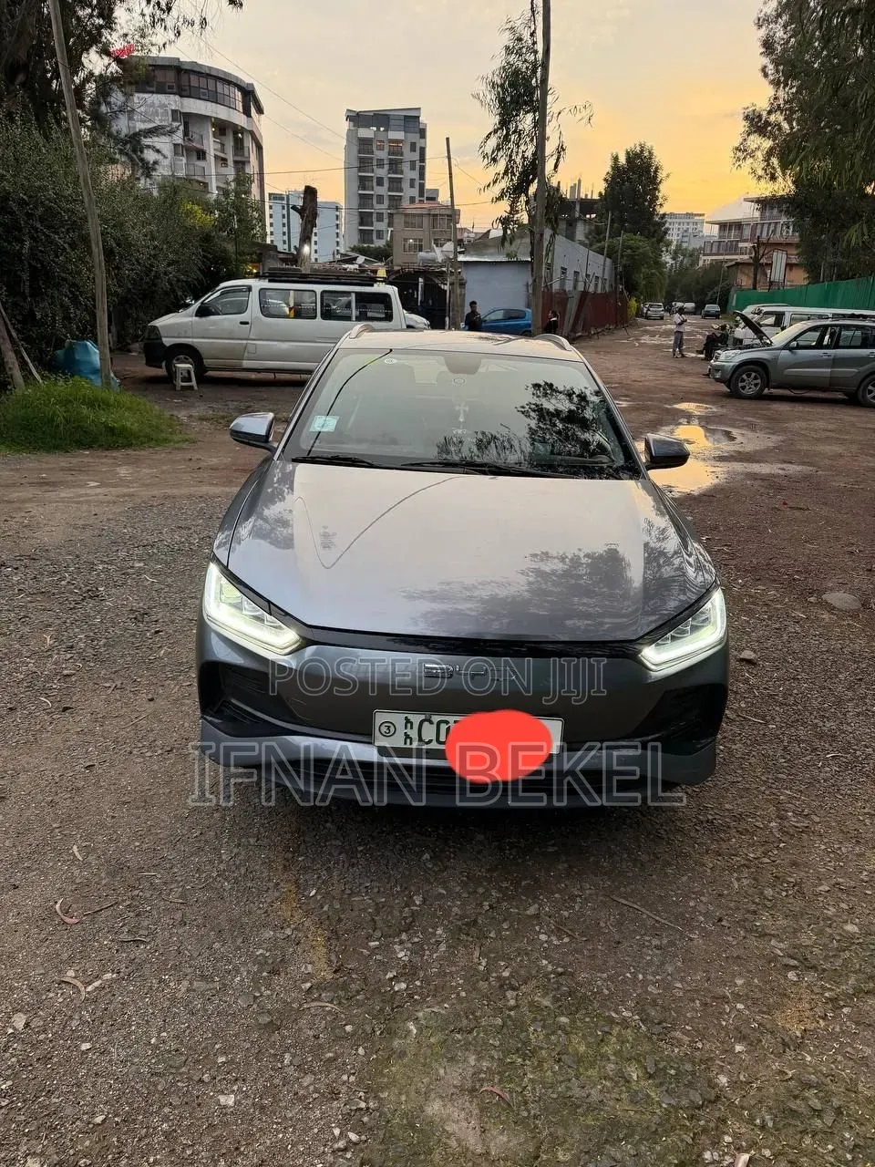 BYD E2 43 kWh 94 hp FWD 2025 Gray
