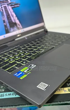 New Laptop Asus ROG Strix G16 G614 16GB Intel Core i7 SSD 1T