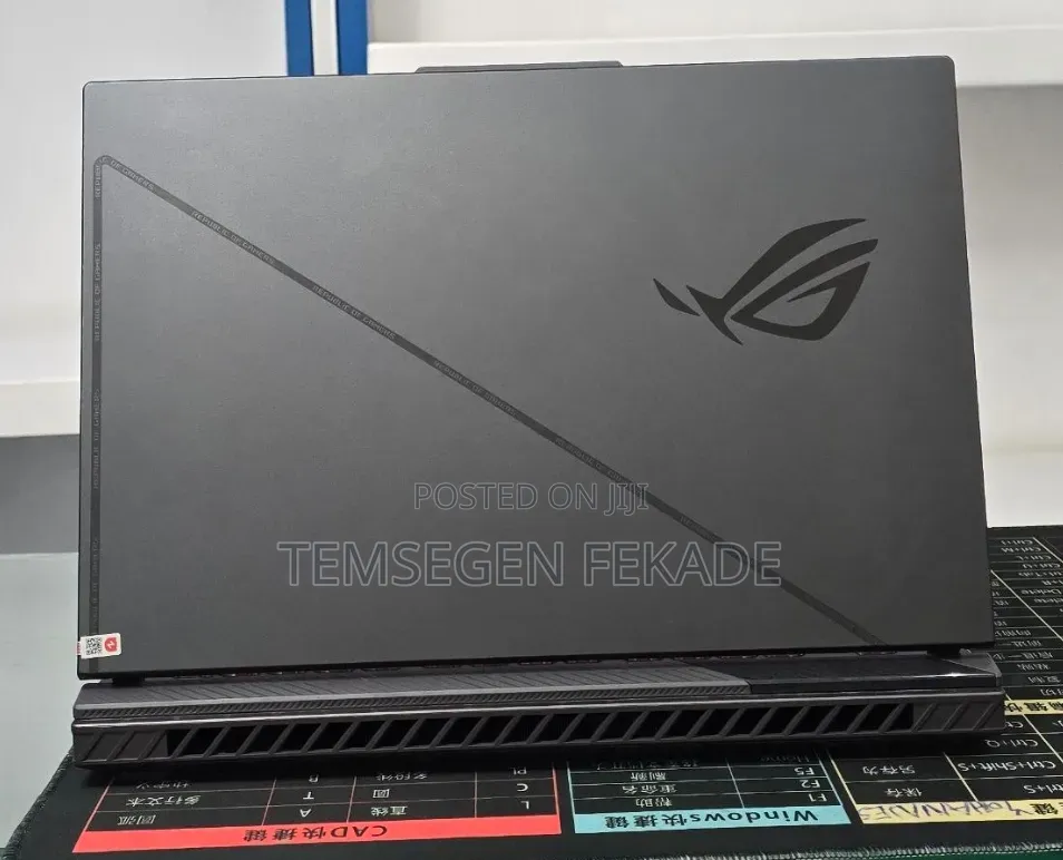 New Laptop Asus ROG Strix G16 G614 16GB Intel Core i7 SSD 1T