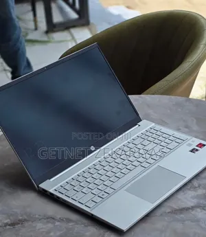 New Laptop HP Pavilion 14 16GB AMD Ryzen 5 SSD 512GB
