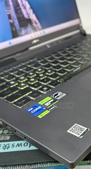 New Laptop Asus ROG Strix G16 G614 16GB Intel Core i7 SSD 1T
