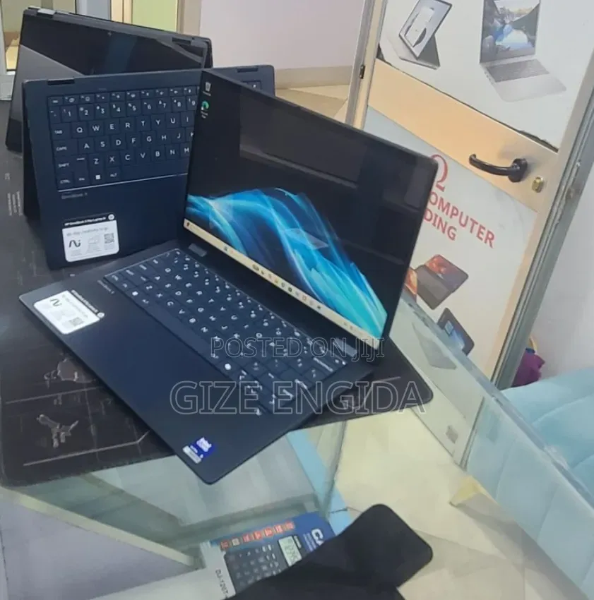 New Laptop HP OmniBook X Flip 14" 16GB Intel Core Ultra 5 SSD 512GB