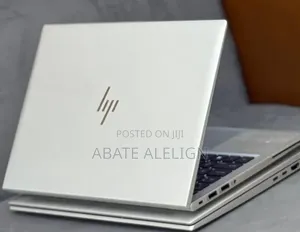 New Laptop HP EliteBook 830 G8 16GB Intel Core i7 SSD 512GB
