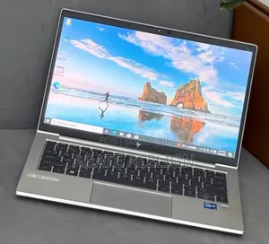 New Laptop HP EliteBook 830 G8 16GB Intel Core i5 SSD 512GB