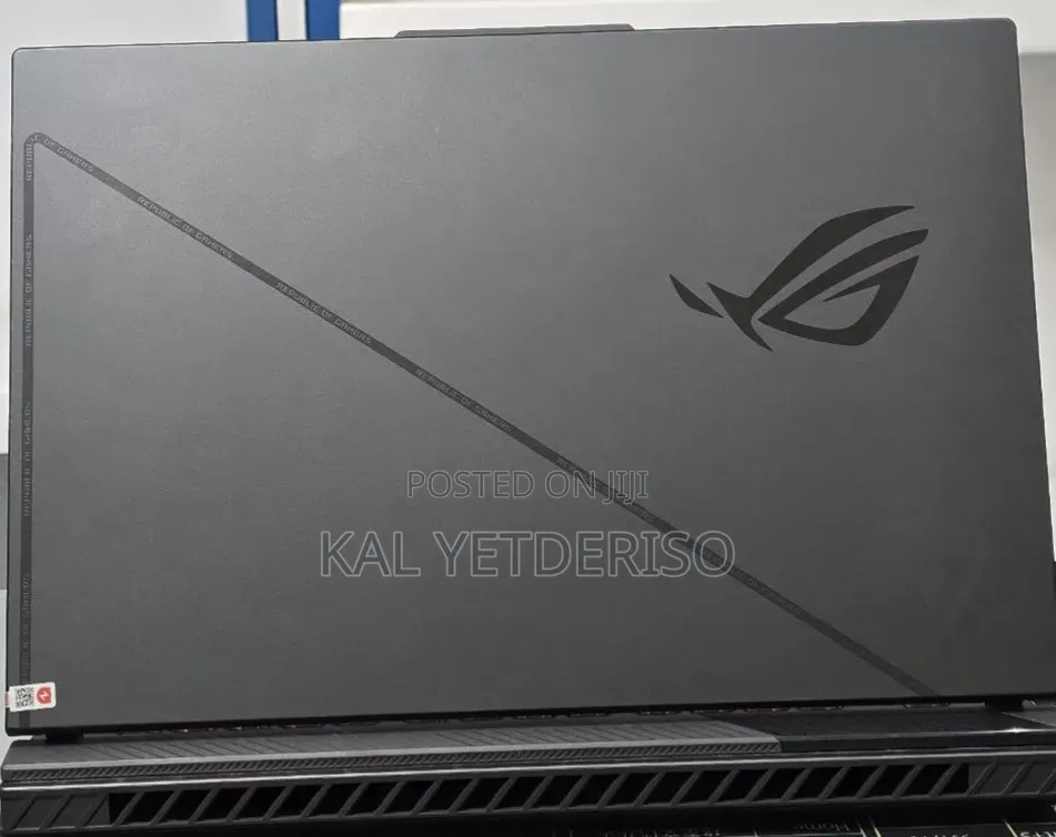 New Laptop Asus ROG Strix G16 G614 16GB Intel Core i7 SSD 512GB