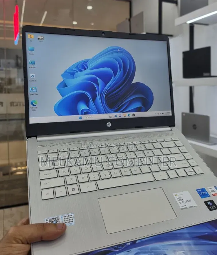 New Laptop HP Stream Notebook 16GB Intel Core i5 SSD 512GB