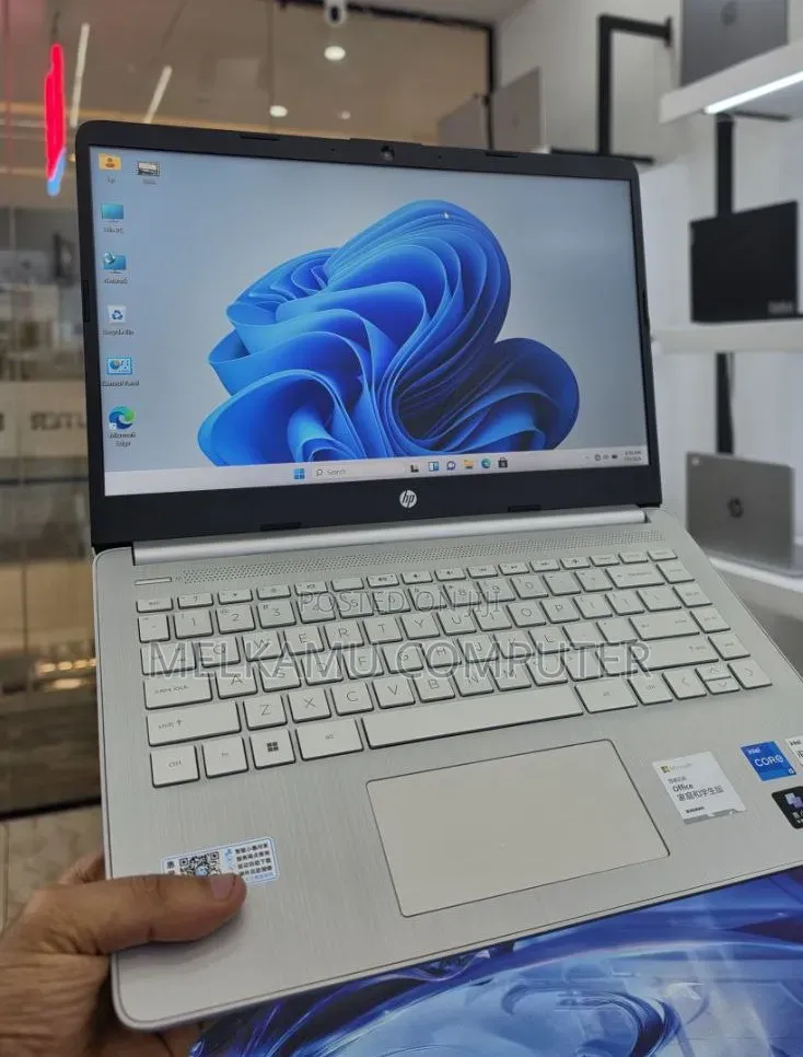 New Laptop HP Stream Notebook 16GB Intel Core i5 SSD 512GB