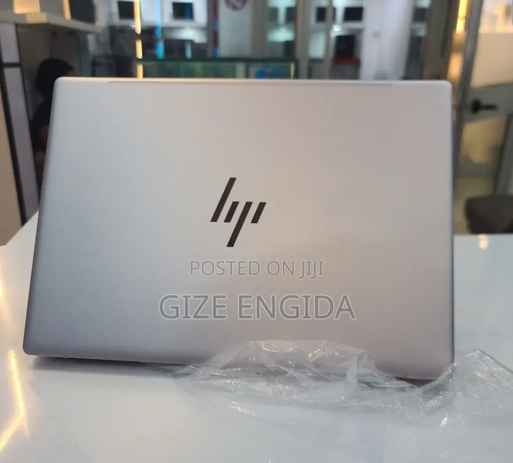 New Laptop HP Pavilion 14 16GB Intel Core i7 SSD 1T