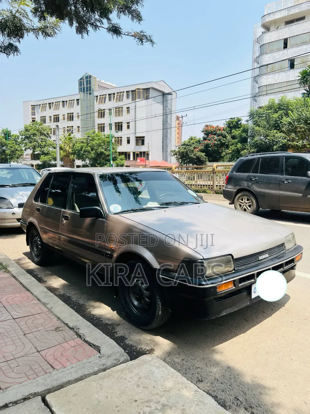 Toyota Corolla 1986 Gray