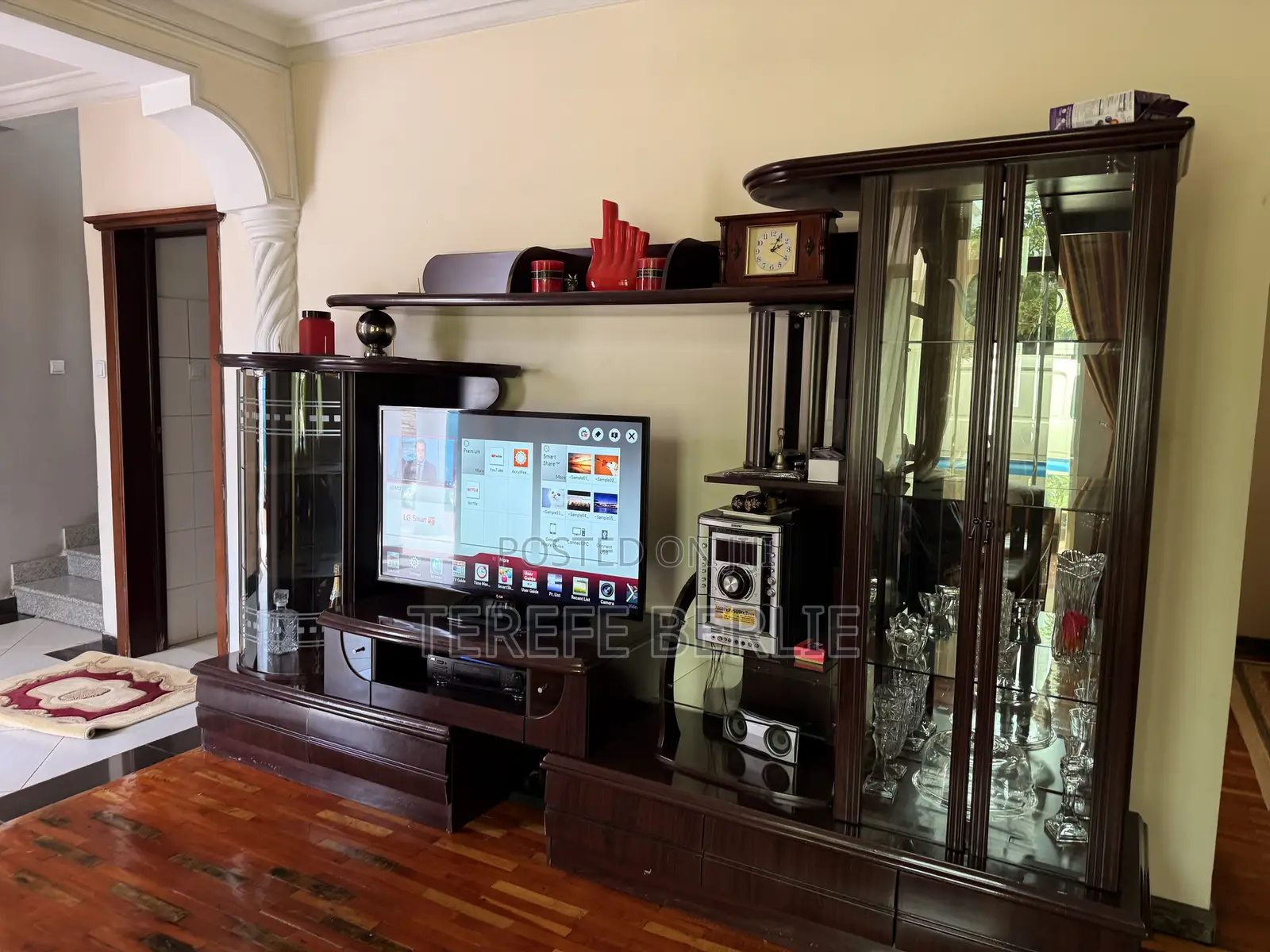 Wood TV Stand With Cabinet and Drawers