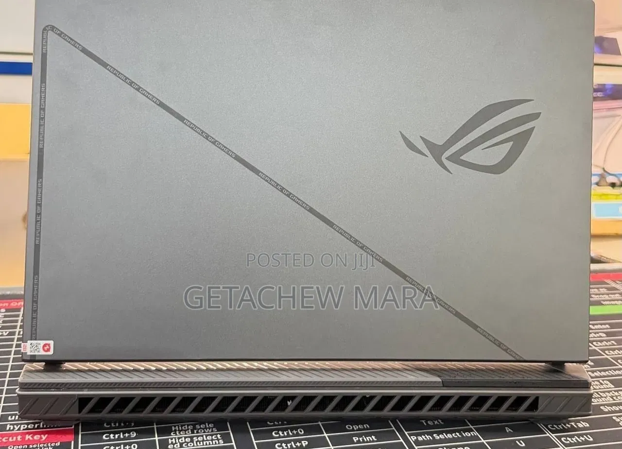 New Laptop Asus ROG Strix G15 16GB Intel Core i9 SSD 1T