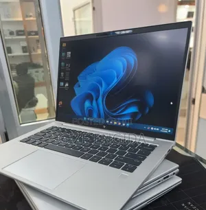 New Laptop HP EliteBook 840 G10 16GB Intel Core i7 SSD 512GB