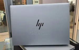 New Laptop HP EliteBook 840 G10 16GB Intel Core i7 SSD 512GB