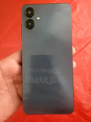 Samsung Galaxy A06 128 GB Gray