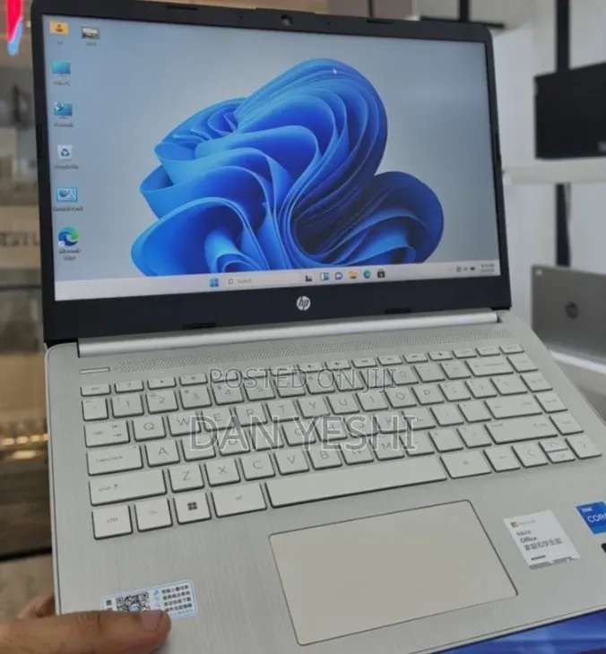 New Laptop HP Stream Notebook 16GB Intel Core i5 SSD 512GB