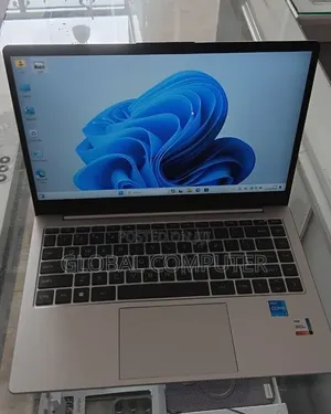 New Laptop HP Stream Notebook 16GB Intel Core i5 SSD 512GB