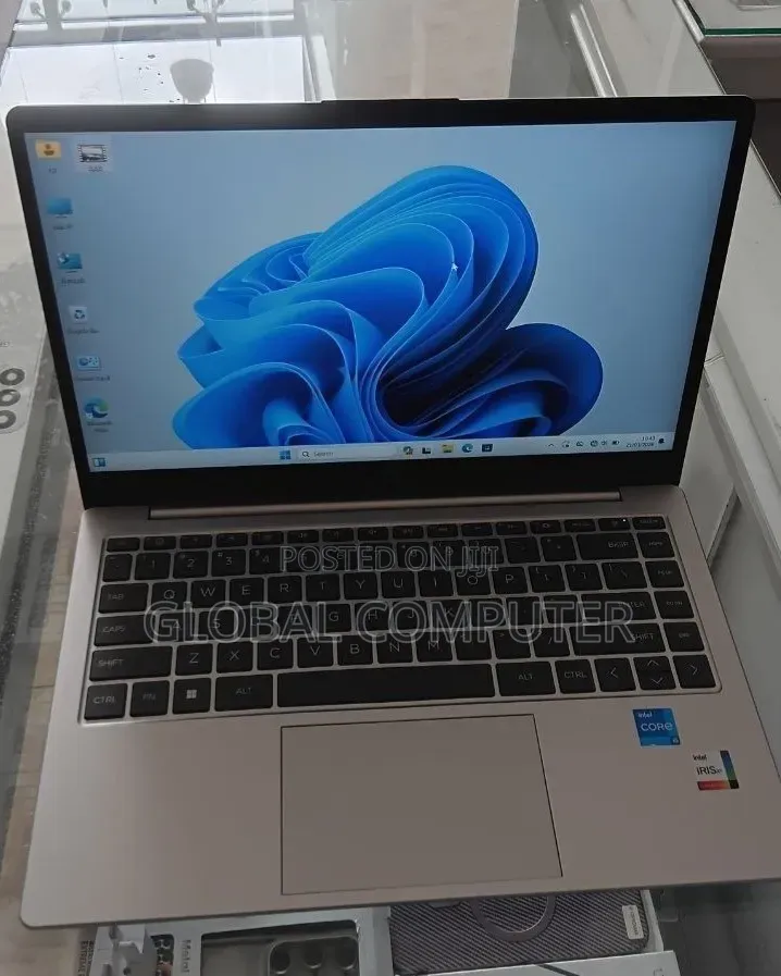 New Laptop HP Stream Notebook 16GB Intel Core i5 SSD 512GB