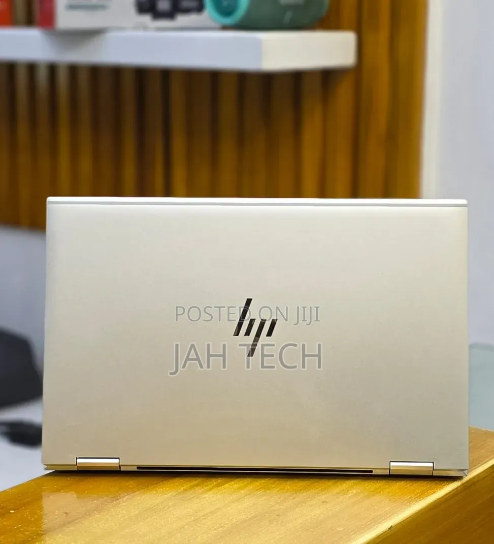 New Laptop HP EliteBook 1040 G8 16GB Intel Core i7 SSD 512GB