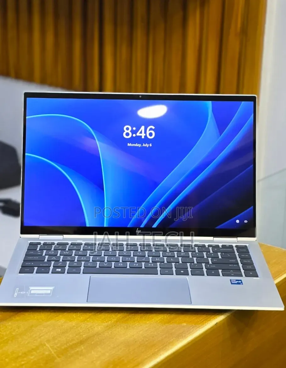 New Laptop HP EliteBook 1040 G8 16GB Intel Core i7 SSD 512GB